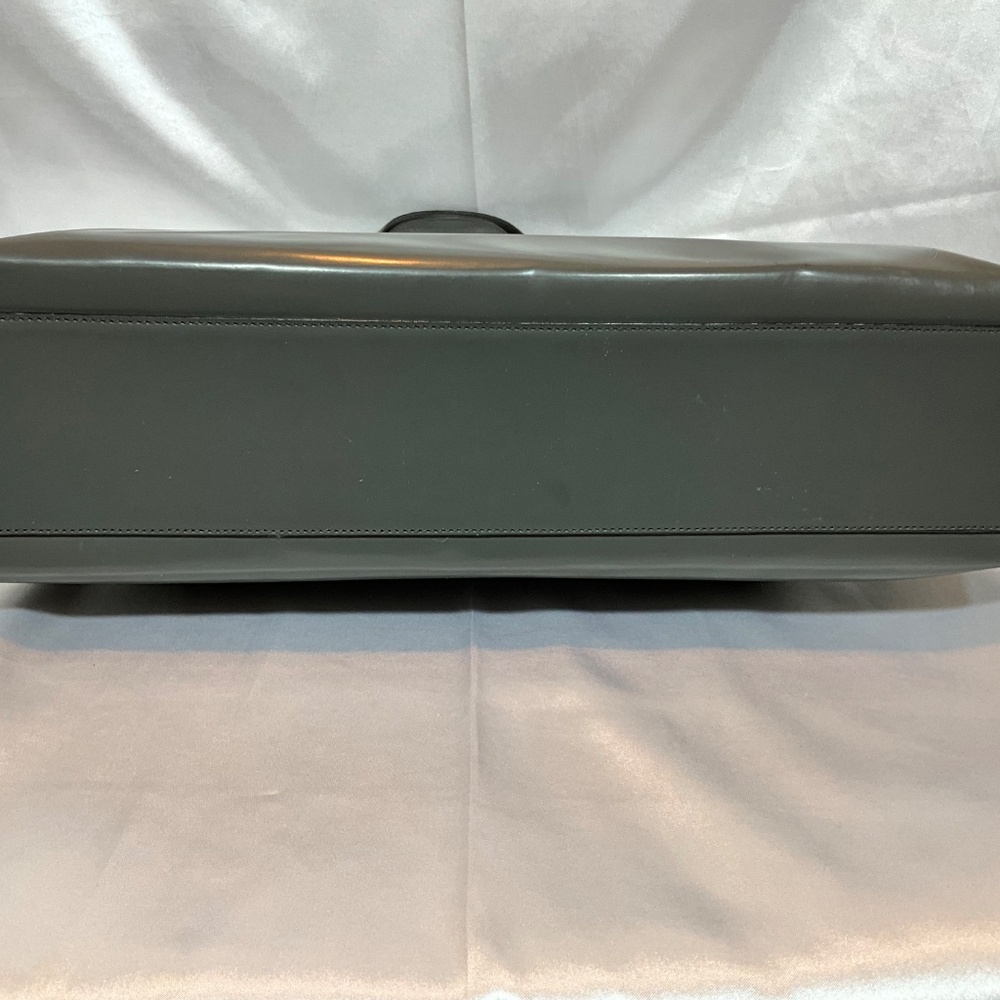 Prada gray leather tote with zipper closure.   62-H3Ab - Picture 8 of 10